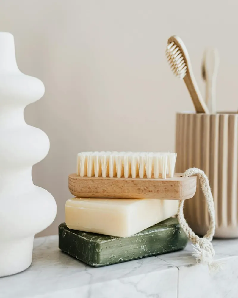 Cedar & Fig Soy Candle — 55-hour burn in a refillable vessel