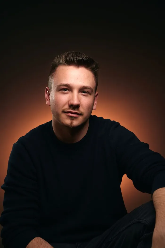 Portrait of Erik Novak, Pilot, Re-entry & Recovery at APSIS.